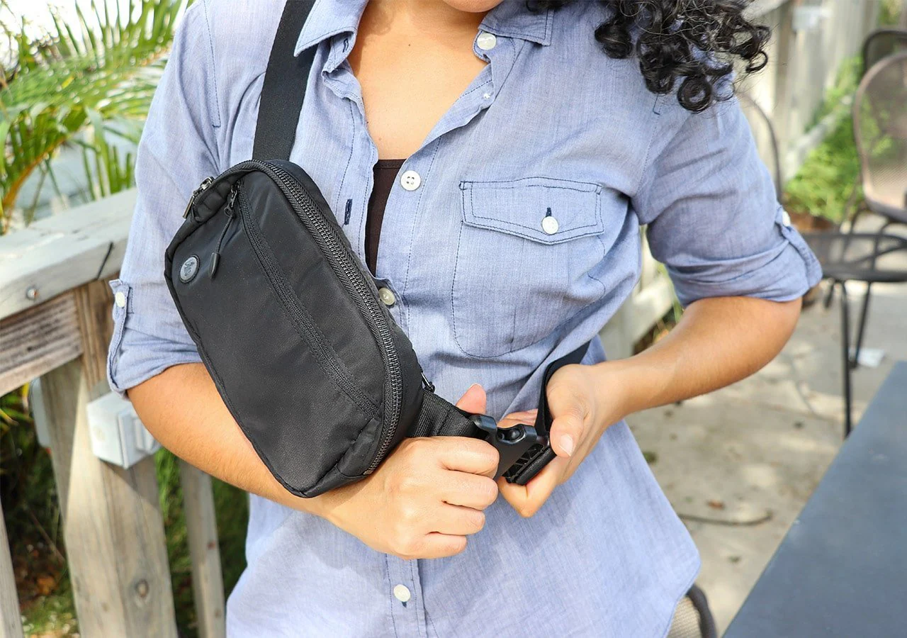 DefenderShield® 5G EMF Protection Fanny Pack - Image 11